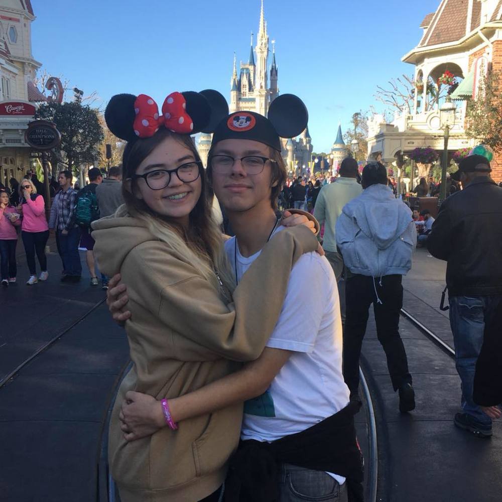 Meet your Posher, Olivia